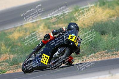 media/Apr-30-2023-CRA (Sun) [[020fcf5d43]]/Race 9-1000 Superbike/